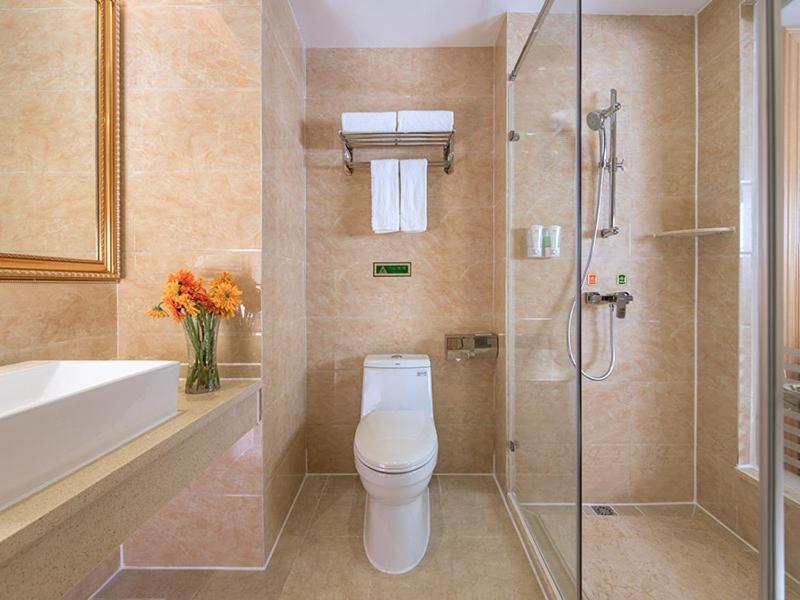Vienna Hotel Shenzhen Fuyong Village Fenghuangwei Dış mekan fotoğraf
